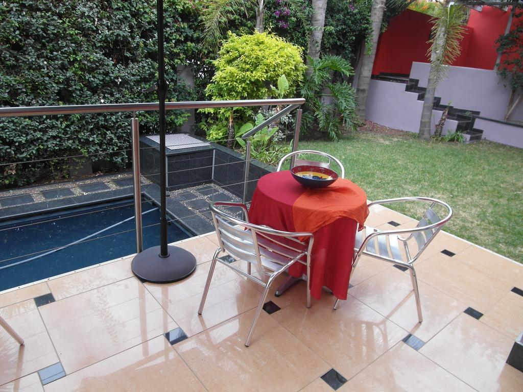 Red Square Home Pretoria Exterior photo